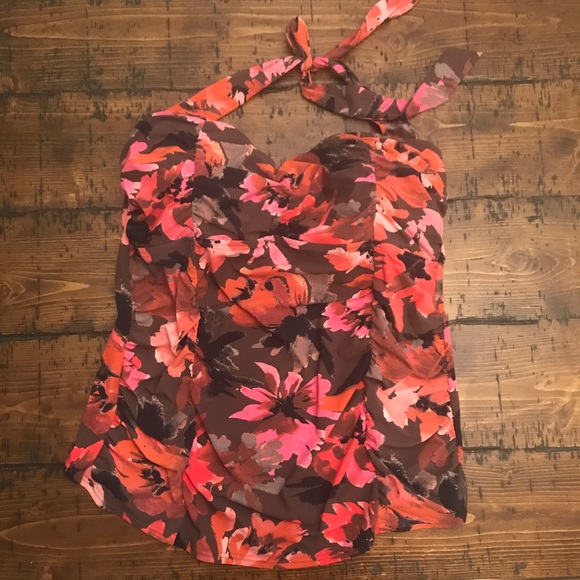 Lands’ End Swimming Suit - Picture 2 of 7